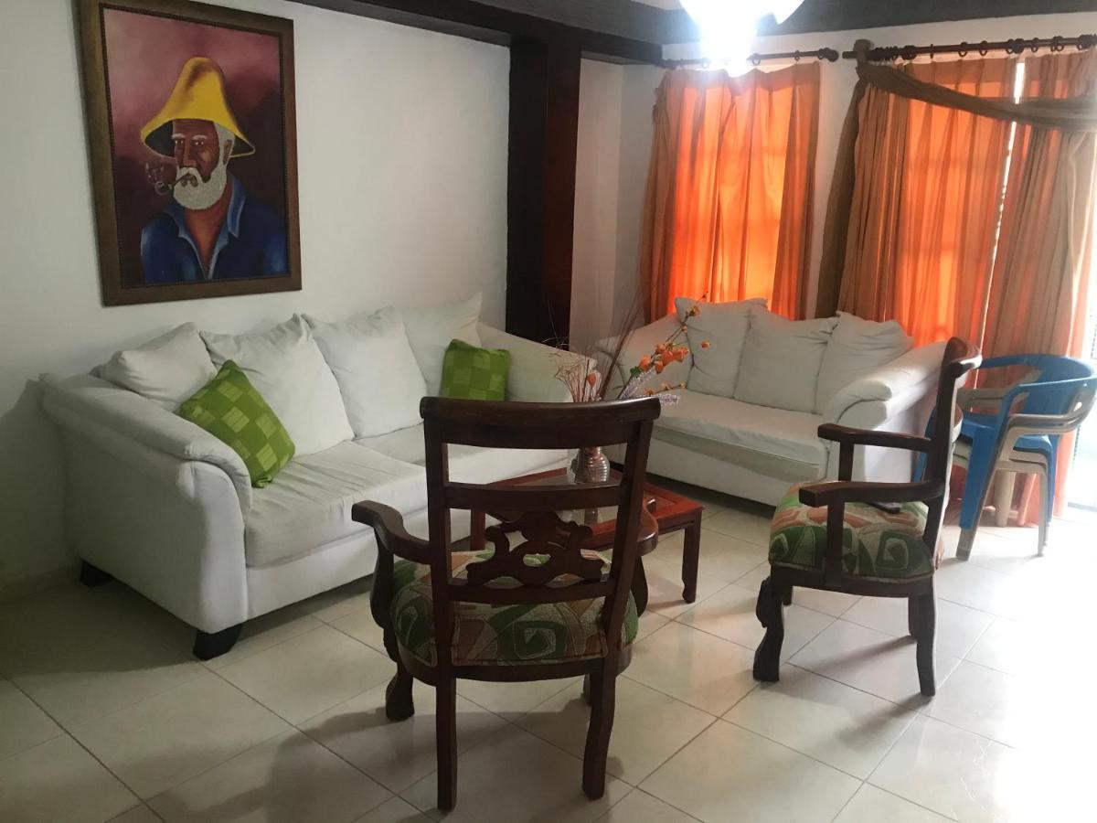 Apartamentos En Playa Dorada Puerto Plata Dış mekan fotoğraf